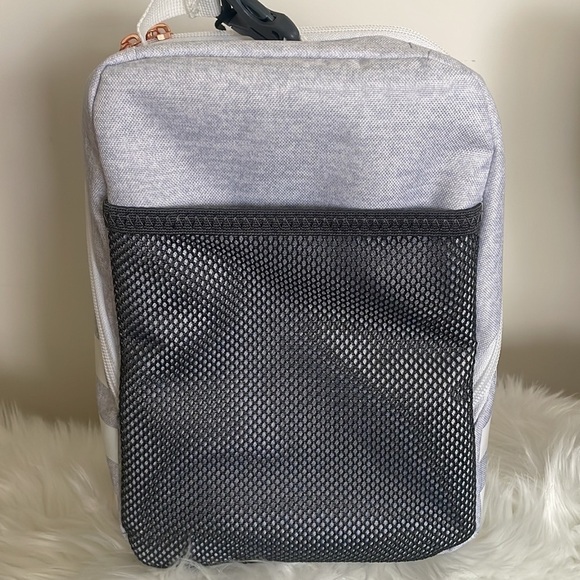 Adidas Santiago 2 Lunch Bag Grey white stripe zip insulated bag NEW OS - Picture 8 of 9